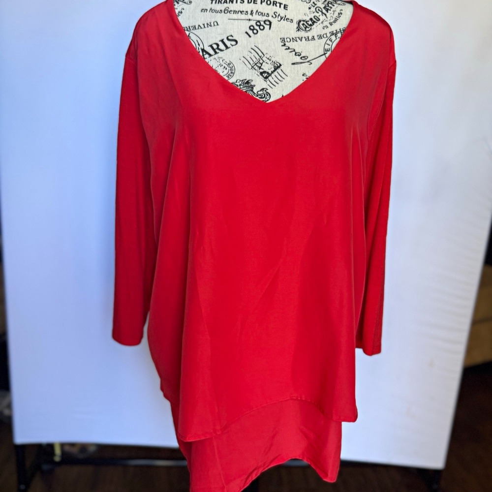 DG2 by Diane Gilman Women's 1X Red V-Neck Layered High Low Tunic Top